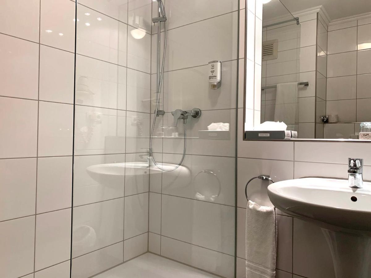 Hotel Am Erzengel Бохольт Экстерьер фото